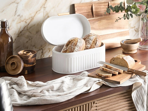 Boîte à pain en métal blanc